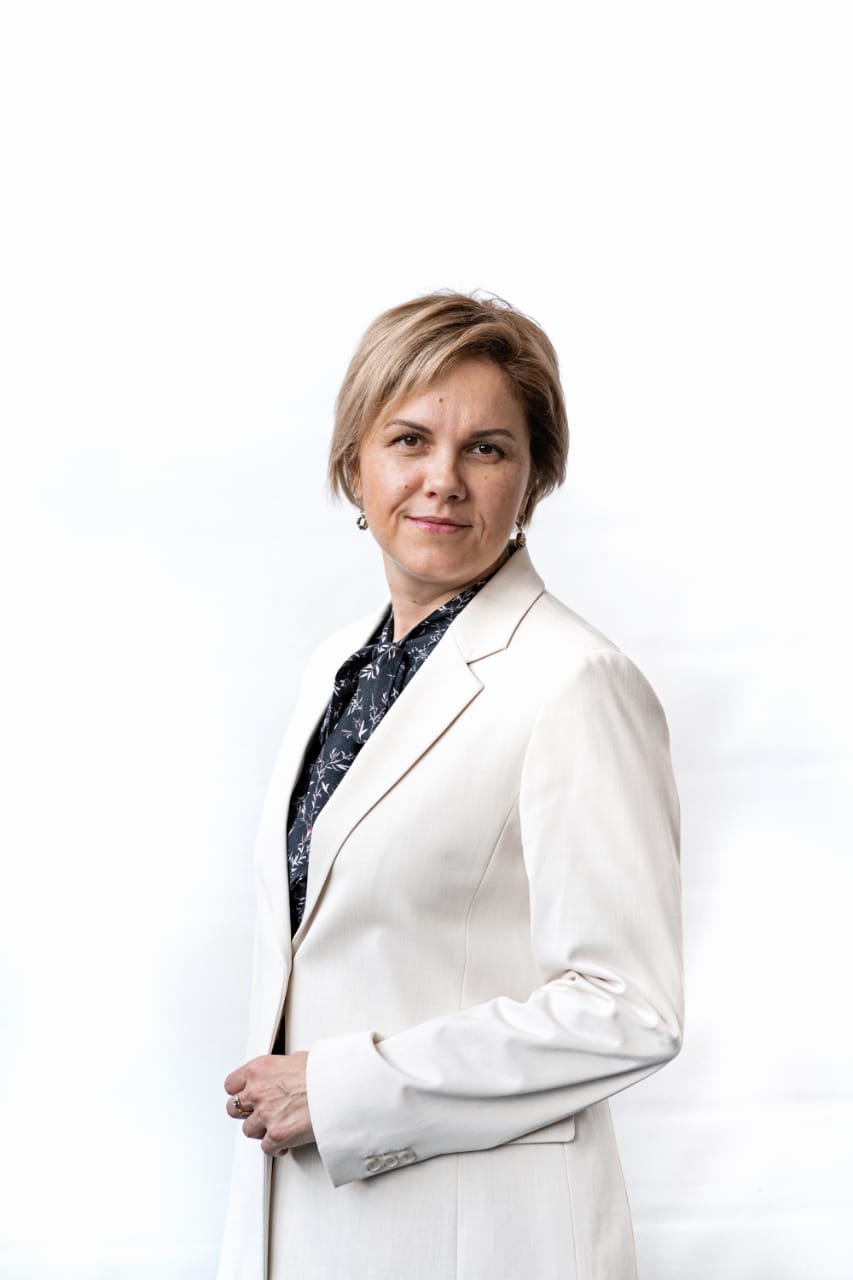                         Makarevskaya Yuliya
            